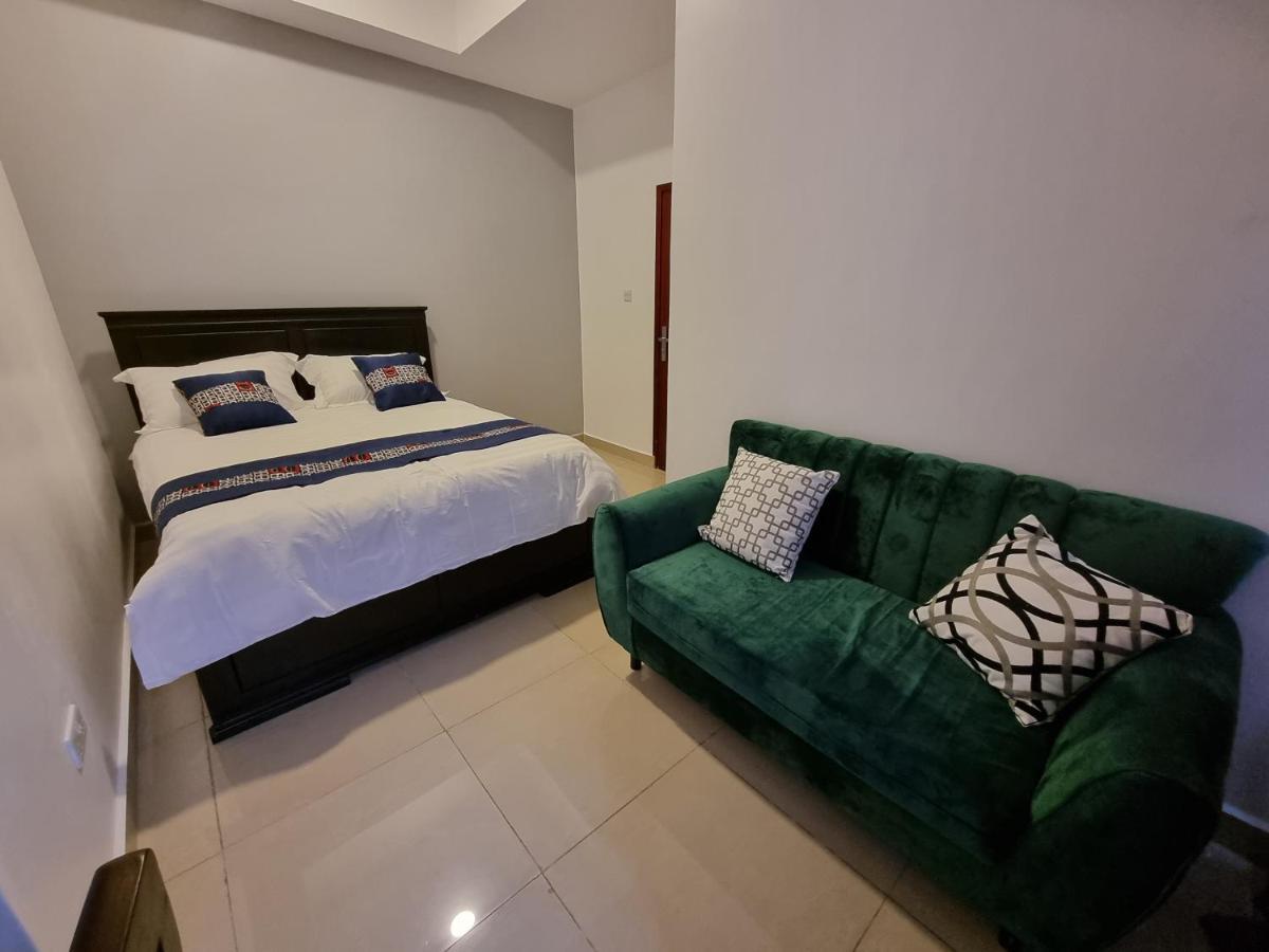 Eika Suites At Acacia Kampala Eksteriør billede